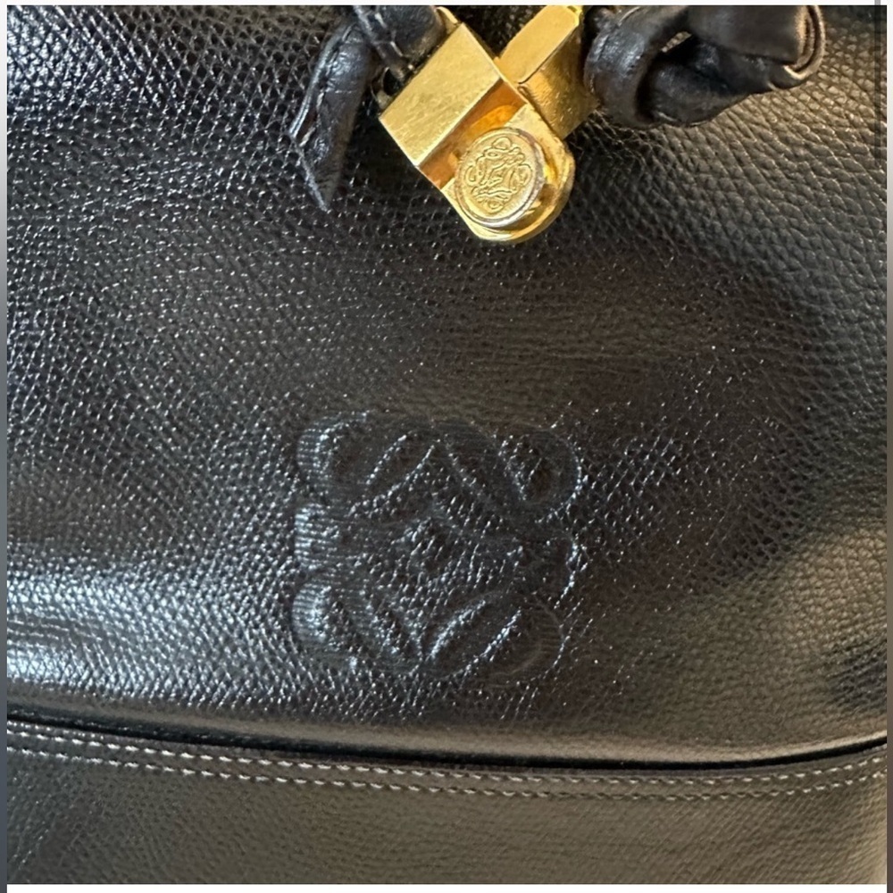 LOEWE Shoulder Bag Crossbody Backt Anagram Lamb Leather Black - Picture 8 of 8